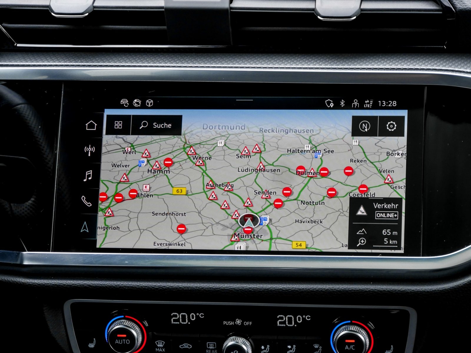 Audi Q3 S line