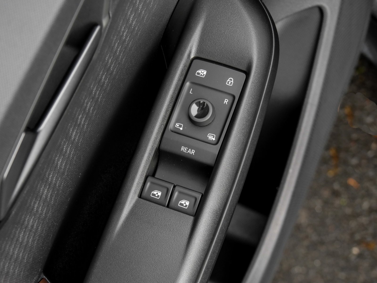 Cupra Born e-Boost LED