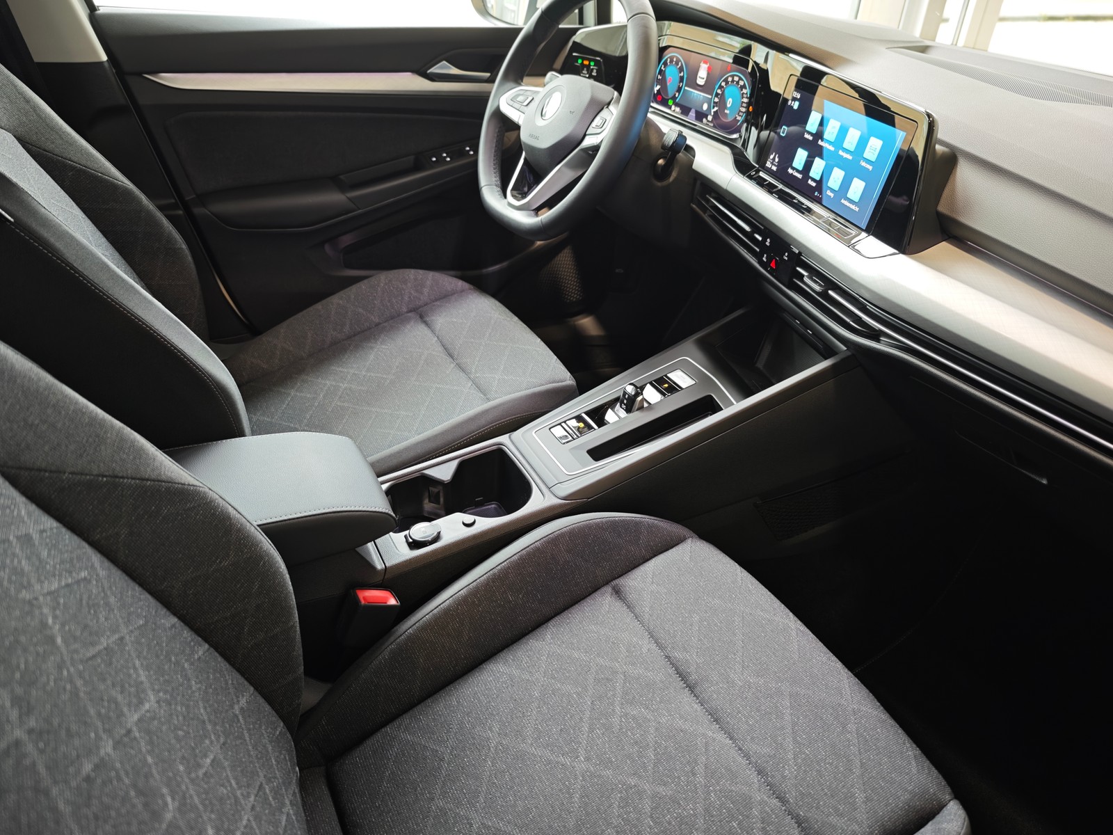 Volkswagen Golf VIII Life