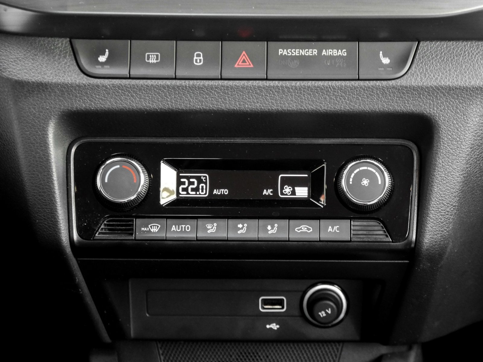 Skoda Fabia Clever 1.0