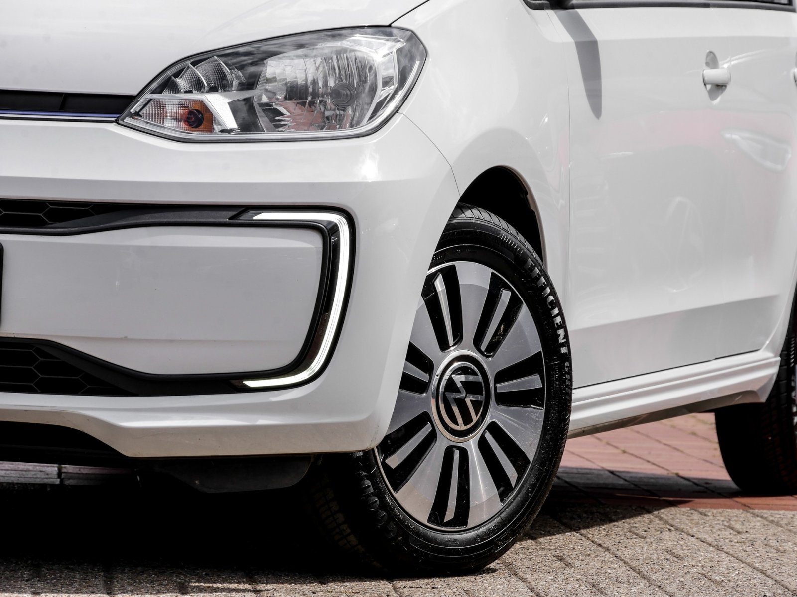 Volkswagen e-up! Style Plus