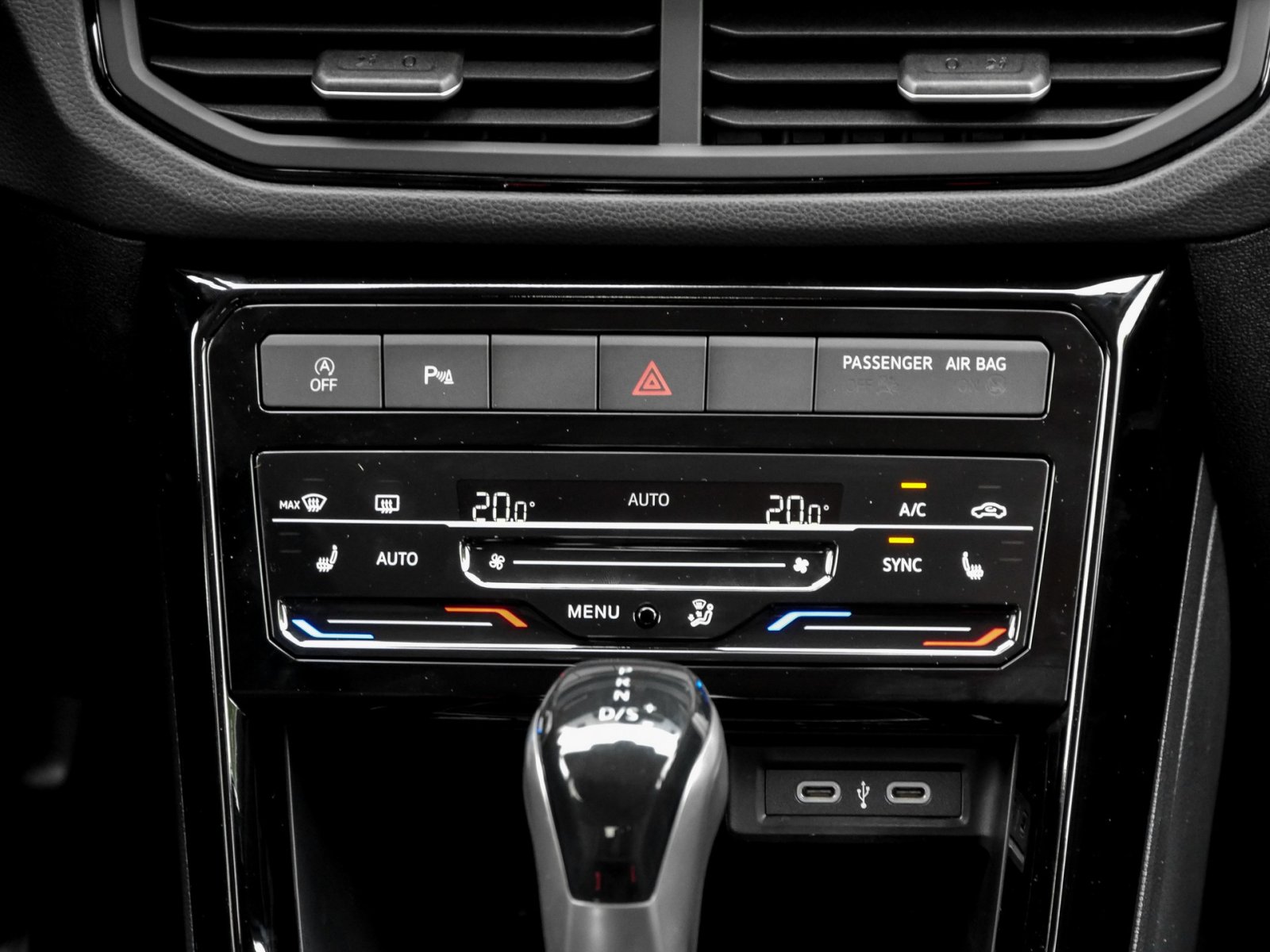 Volkswagen T-Cross Life 1.0