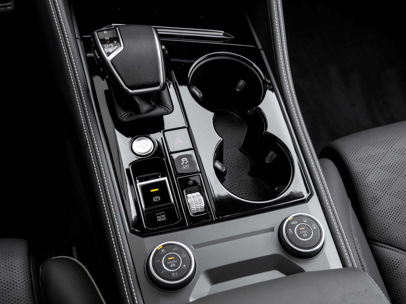 Volkswagen Touareg R-Line V6