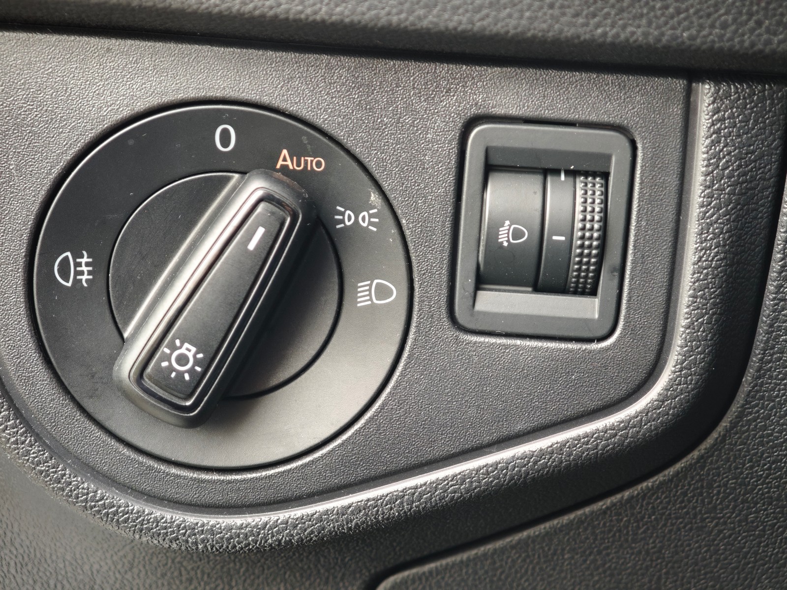 Volkswagen Polo Life 1.0