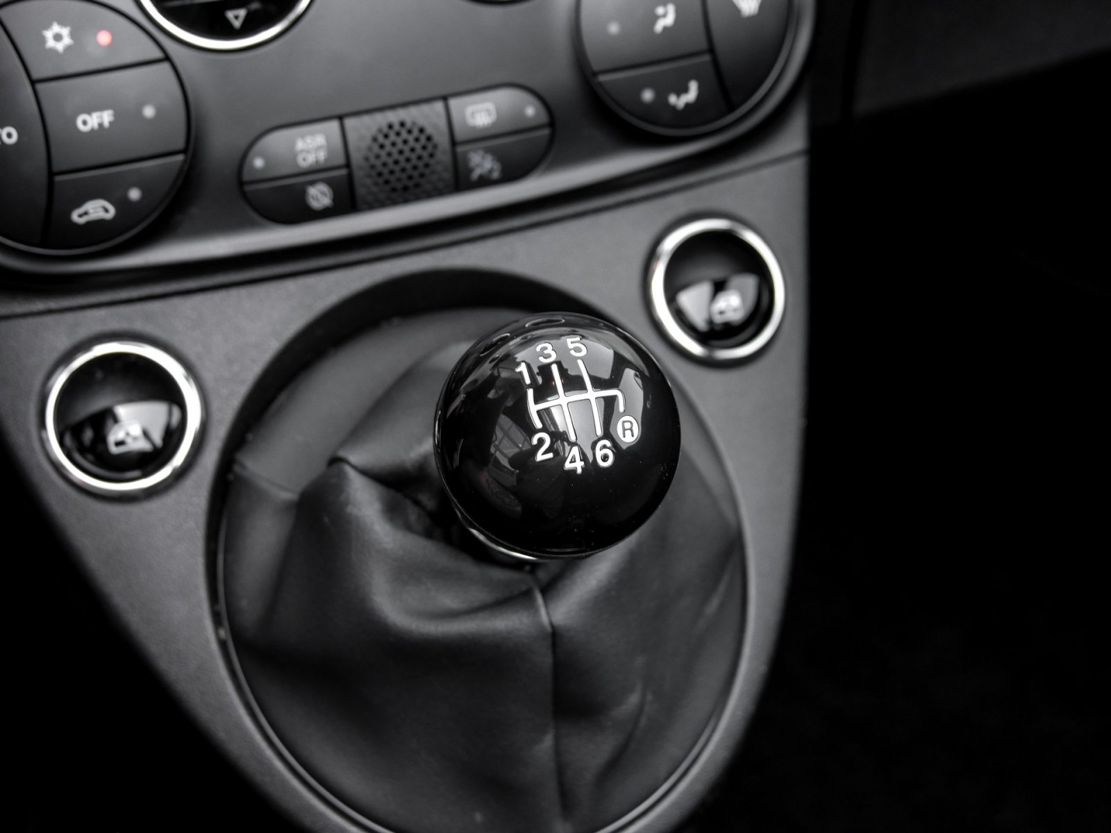 Fiat 500C 1.0 Mild-Hybrid