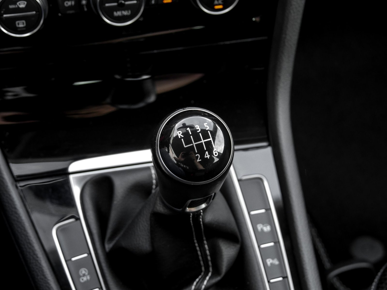Volkswagen Golf VII CUP