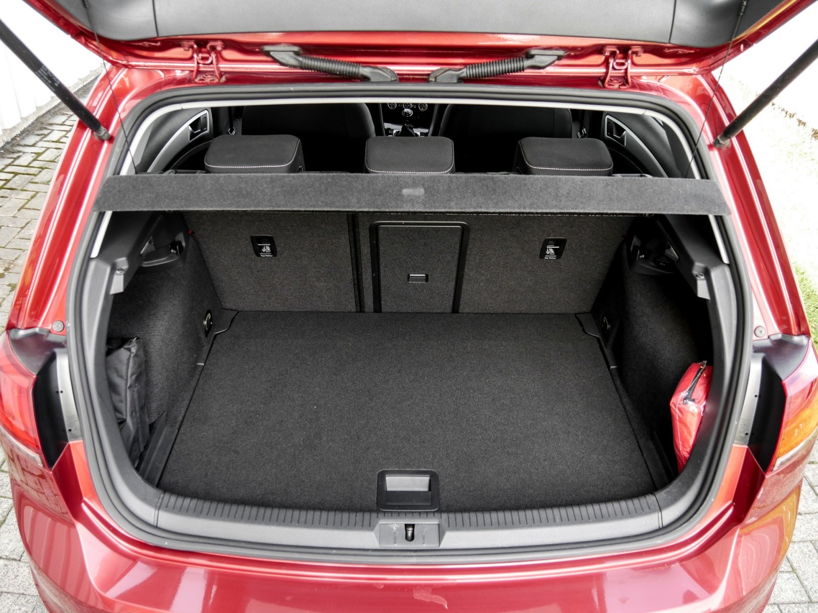 Volkswagen Golf VII CUP