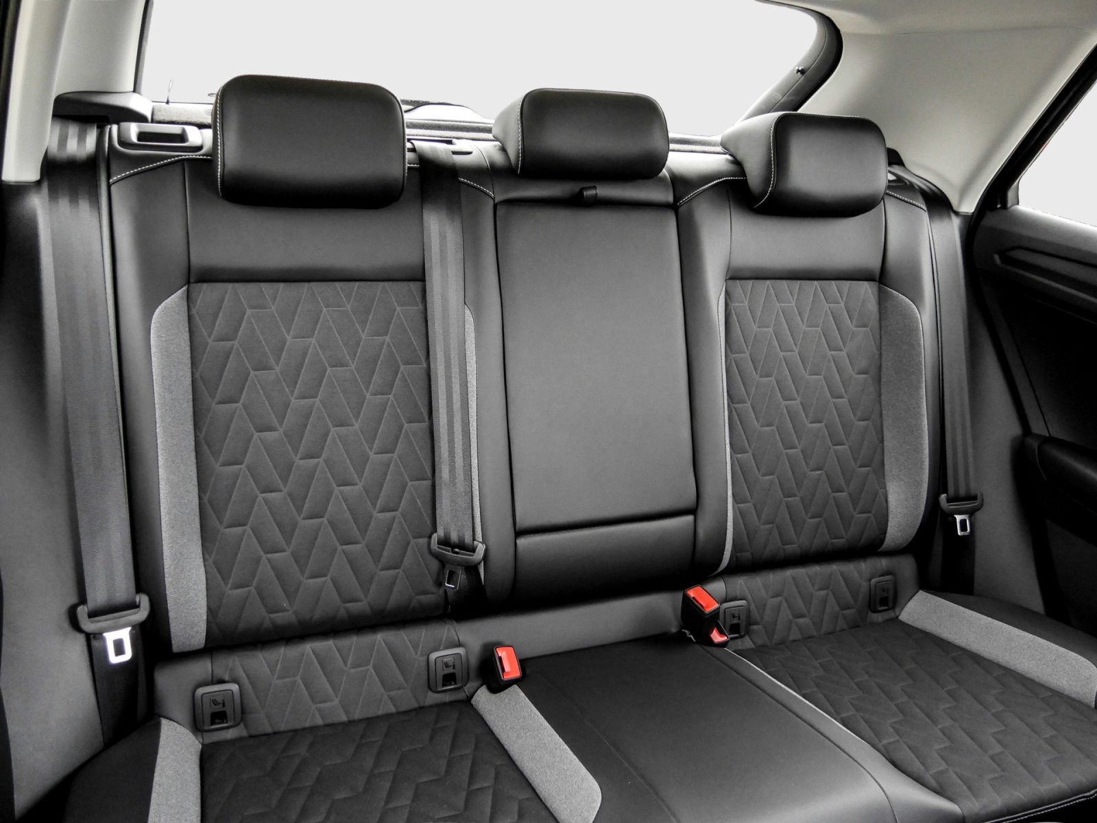 Volkswagen T-Roc GOAL 1.5