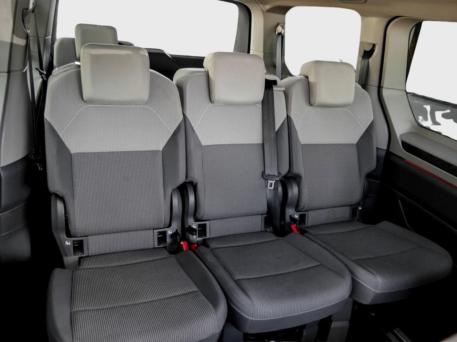 Volkswagen T7 Multivan Energetic