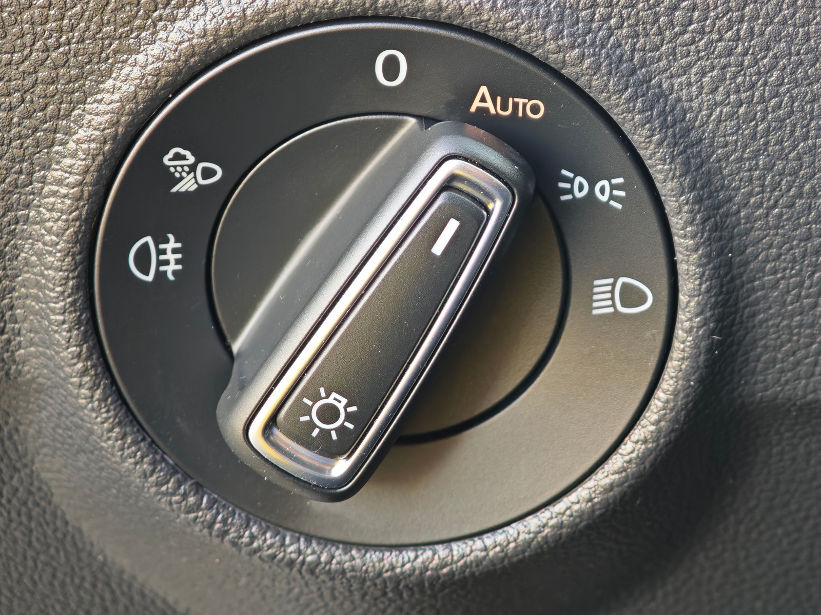 Volkswagen T-Roc GOAL 2.0