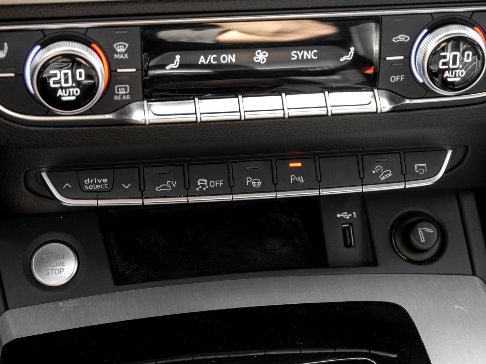 Audi Q5 S line