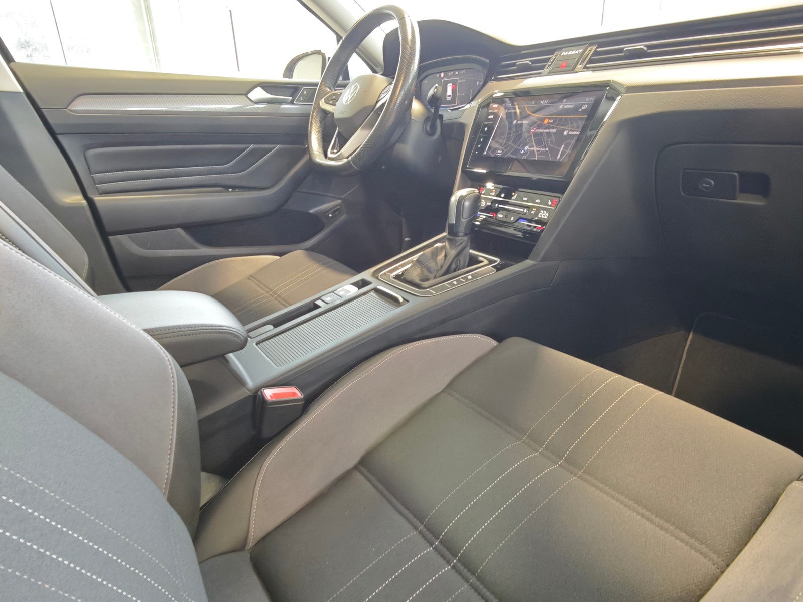 Volkswagen Passat Alltrack AHK*Pano*MatrixLED*Cam*Standhzg.