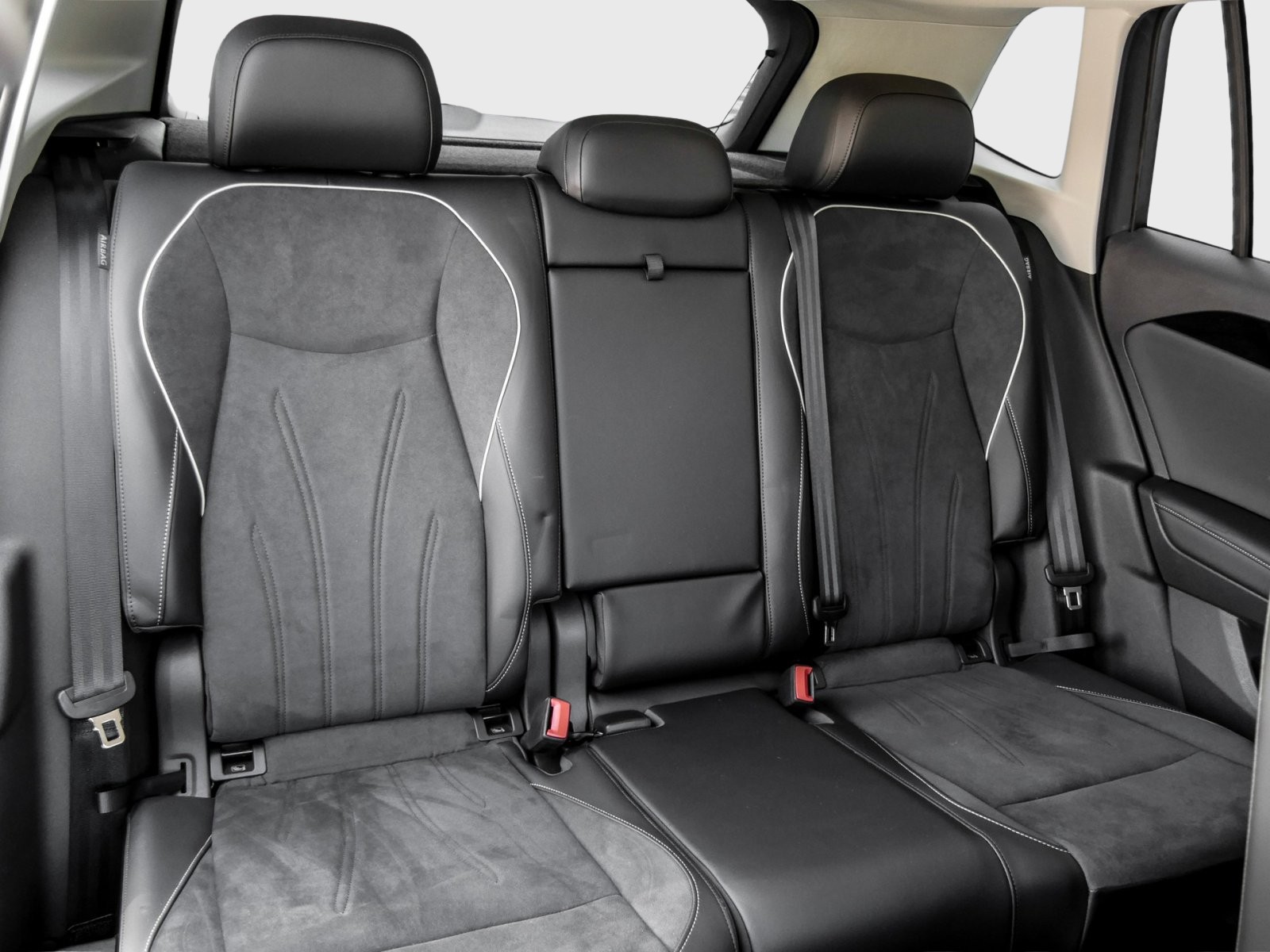 Volkswagen Tiguan Elegance 2.0